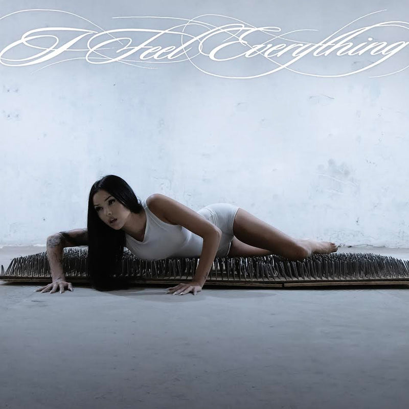 Maggie Lindemann - i feel everything *Pre-Order