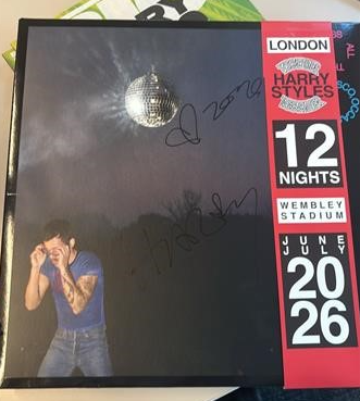 Harry Styles - KISS ALL THE TIME. DISCO, OCCASIONALLY