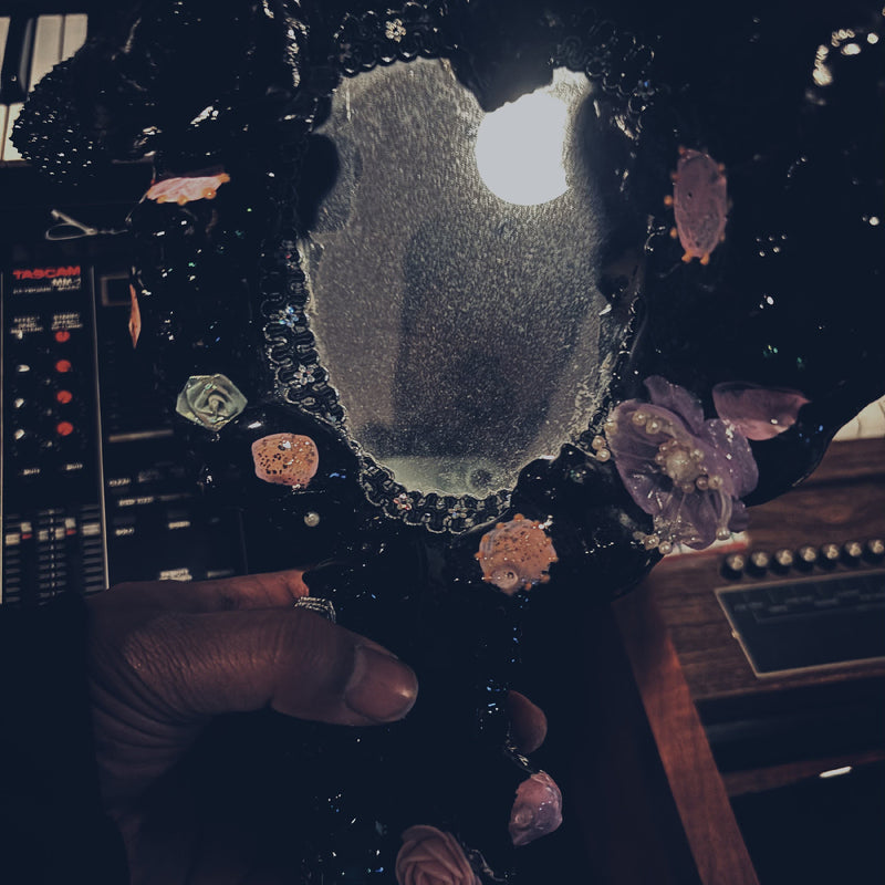 Maneka - bathes and listens *Pre-Order