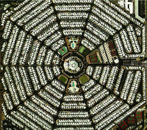 Modest Mouse - Strangers To Ourselves